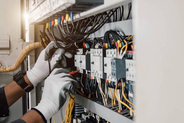 Professional Electrician in Hinckley, IL